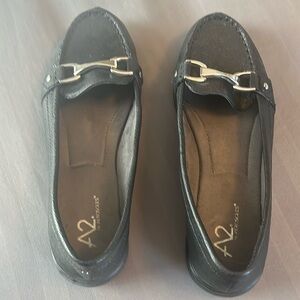 Women’s dress shoes size 7